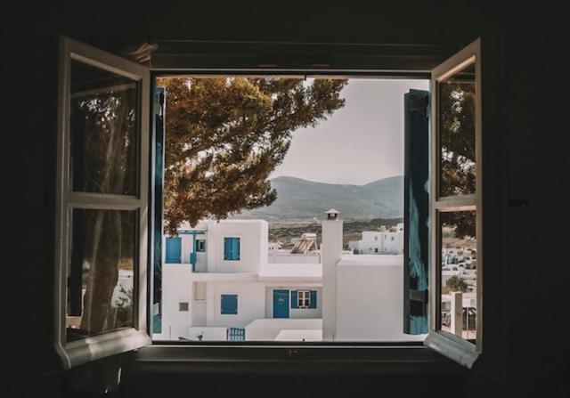 Perseas Aparthotel Naousa  Exterior photo