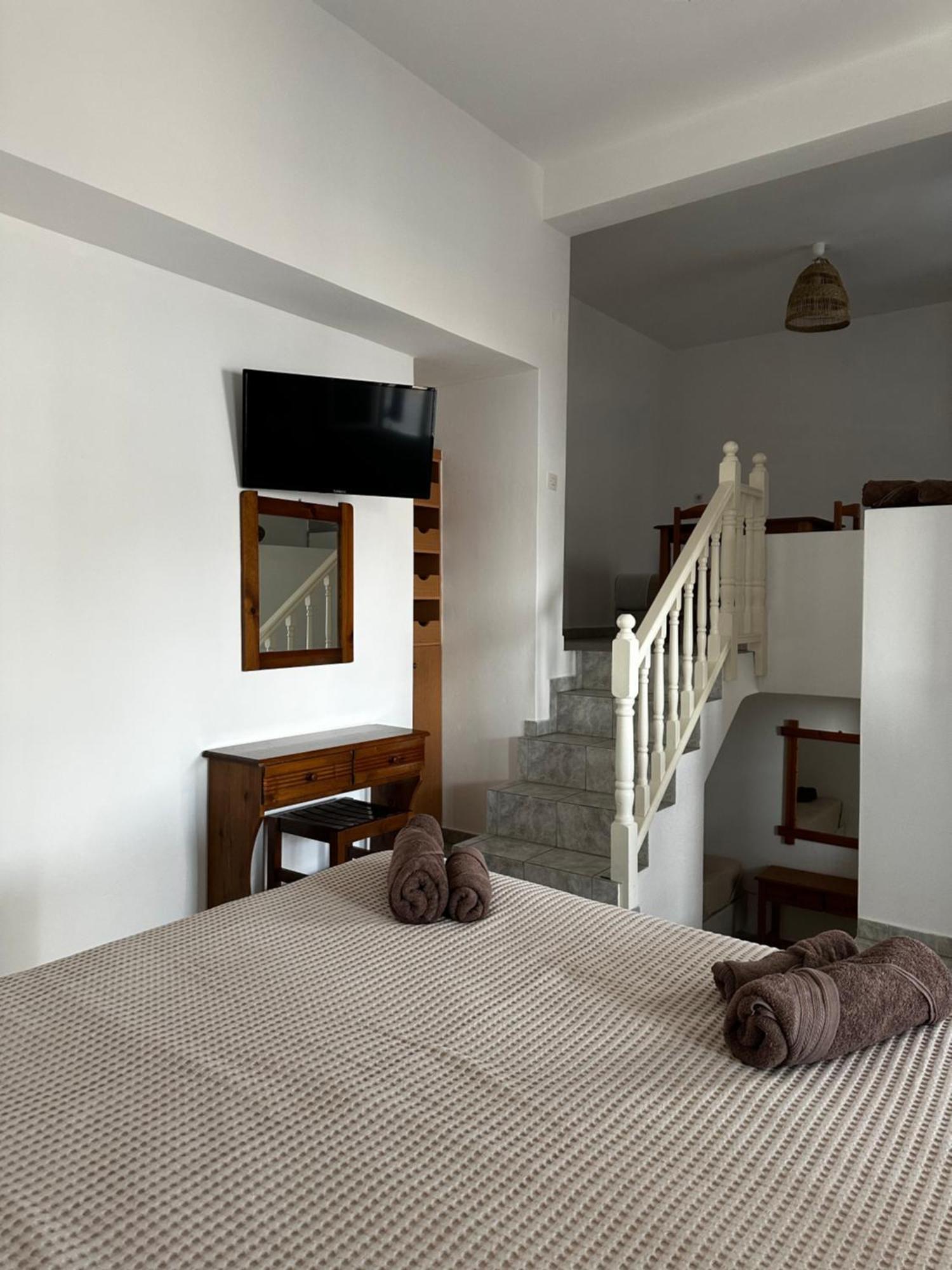 Perseas Aparthotel Naousa  Exterior photo